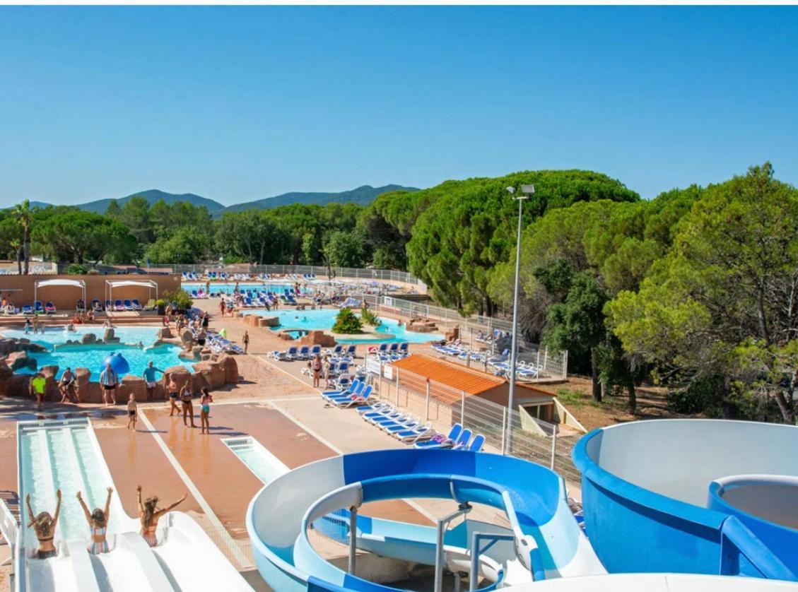 Camping Oasis Village Puget-sur Argens Buitenkant foto