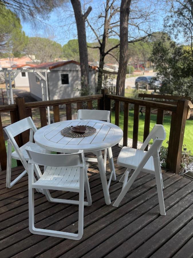 Camping Oasis Village Puget-sur Argens Buitenkant foto
